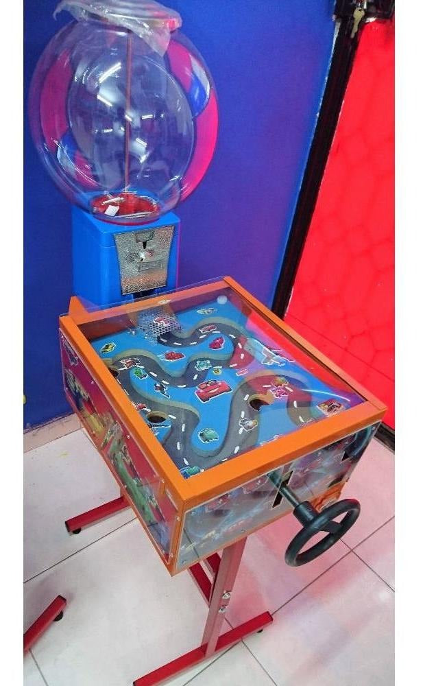 Chiclera Con Divertida Pista Carreras Cobro 5 Pesos Ich - Rocket Vending Todo en Chicleras