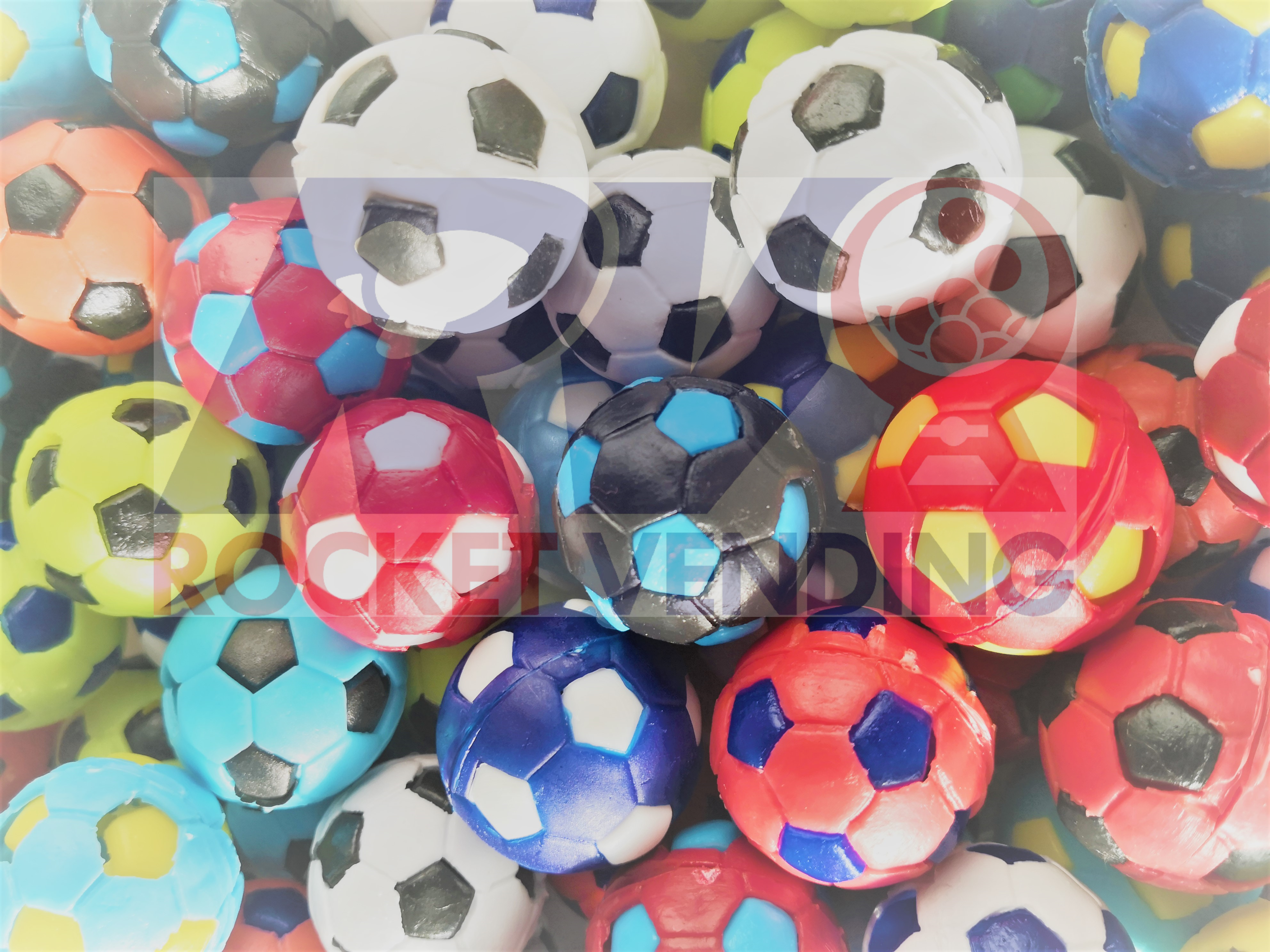 100 baloncitos huecos diseño gajos futbol 1 pulgada 1p - Rocket Vending Todo en Chicleras