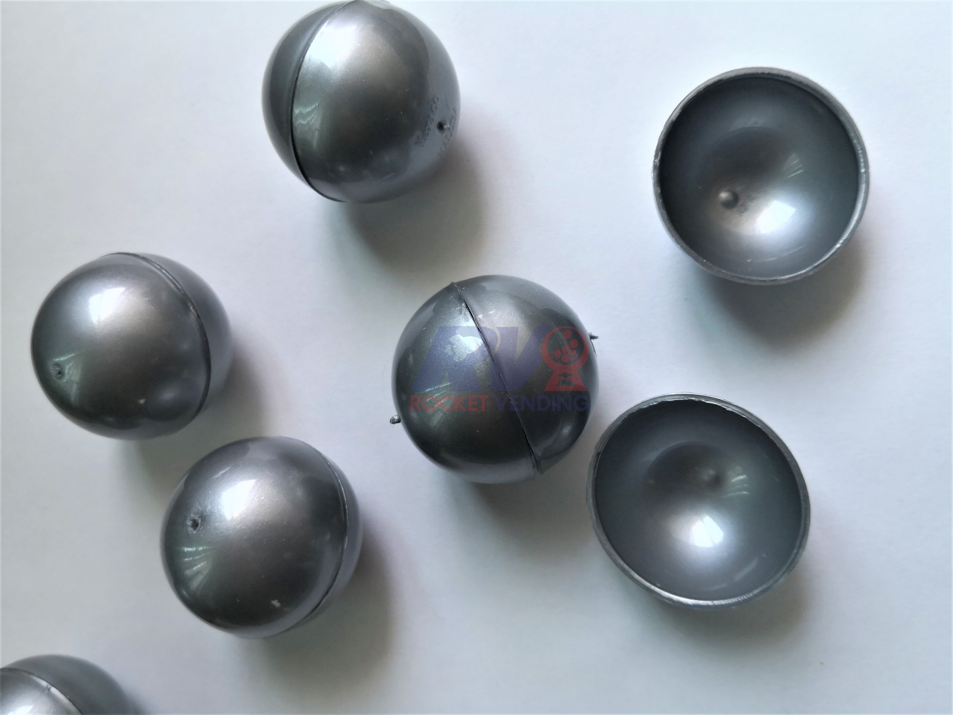 100 Capsulas Color Gris Vacías Resellables 3cm 1 Pulgada 1p - Rocket Vending Todo en Chicleras